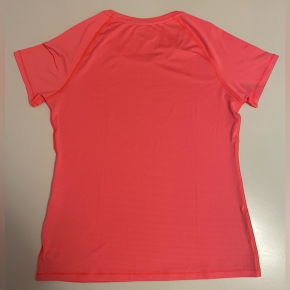 Under Armour Women’s Orange Fitted Heat Gear Shirt - Picture 2 of 5